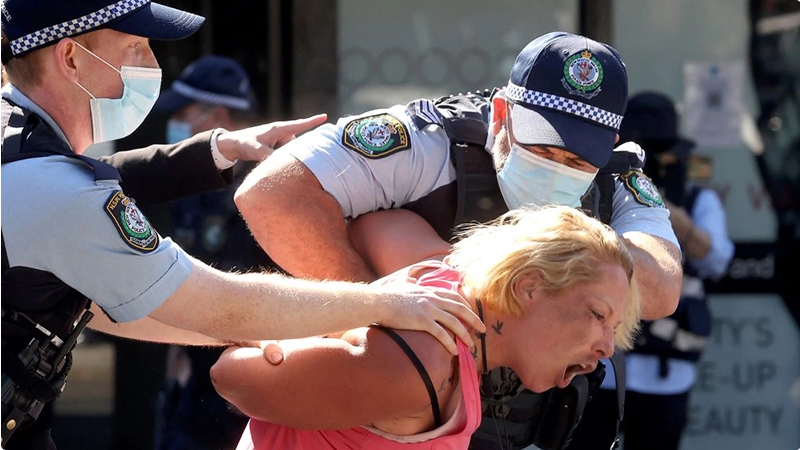 Clashes & arrests in Sydney, Melbourne as anti-lock down protesters defy Australian police pledge to unleash ‘full force’ Image-1324